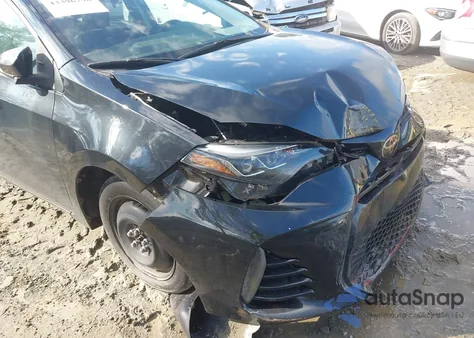 2018 Toyota Corolla Se из США, поврежденный, VIN 5YFBURHE6JP800746